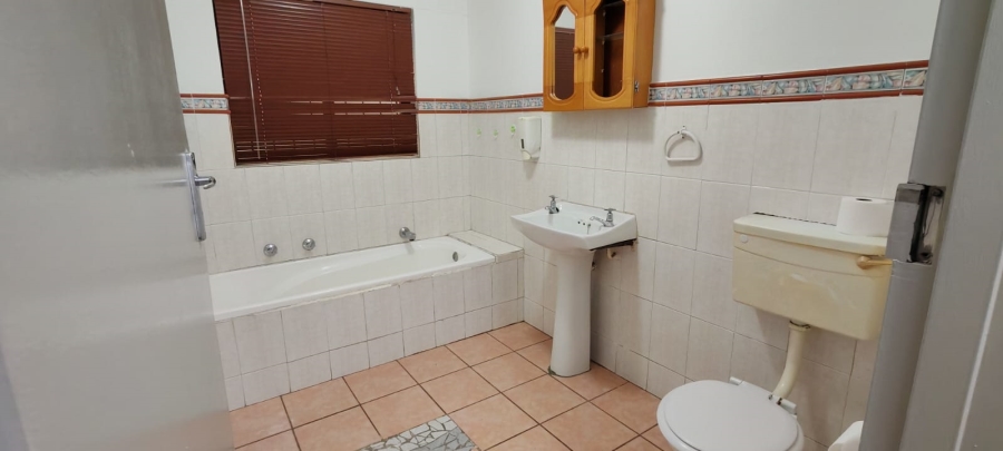 To Let 3 Bedroom Property for Rent in Forest Glade Western Cape